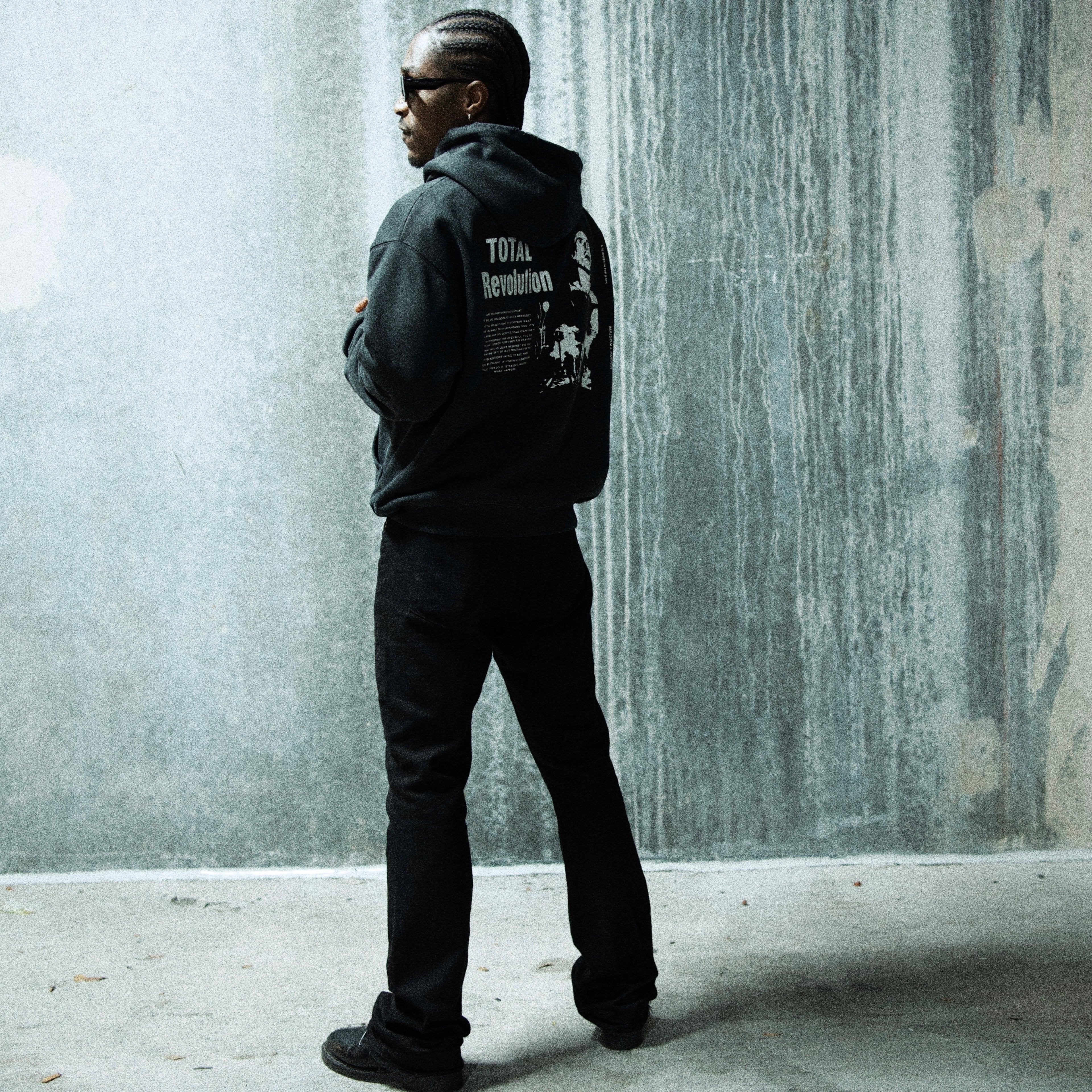 Total Revolution Pullover